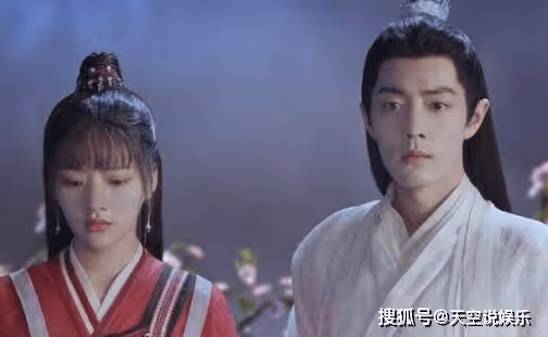 《玉骨遙》時影喜歡朱顏嗎?時影為朱顏甘願受雷火之刑