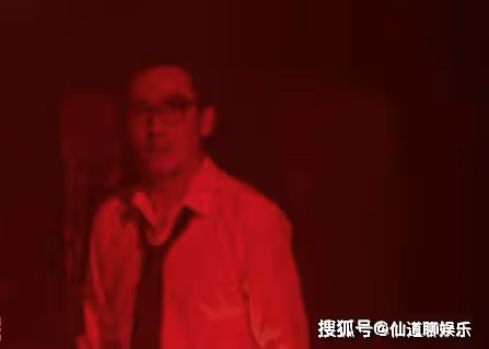《消失的她》畸形秀是什麼意思？《消失的她》何非有病嗎？