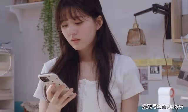 《偷偷藏不住》生日會上兩次紅眼眶,才知段嘉許愛上桑稚後有多自卑