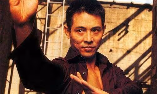 他是李連杰的「御用兒子」,周潤發拿5000塊讓其退圈