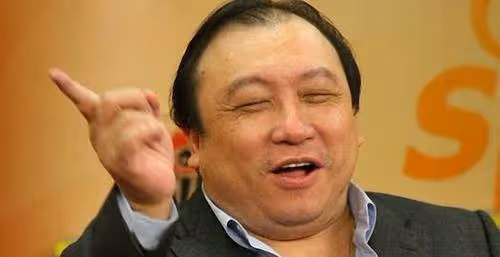 他是李連杰的「御用兒子」,周潤發拿5000塊讓其退圈