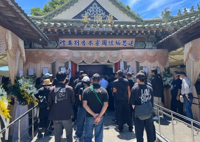 35歲偶像女星突然去世!留下一對年幼子女,陳喬恩悲痛悼念好友