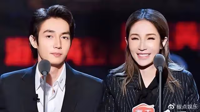 蕭亞軒自爆已單身!身形暴瘦臉部扭曲,被狗咬臉後,凹陷嘴歪認不出