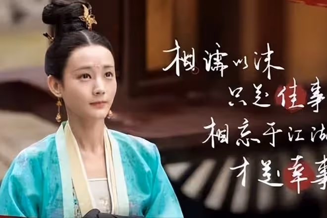 李一桐脫鞋光腳坐飛機惹爭議,腳踩座椅不衛生,網友吐槽沒素質