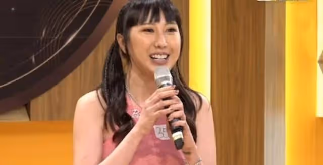 驚喜!前香港嫩模亮相TVB人氣節目,曾為寫真去隆胸更拍下小便照
