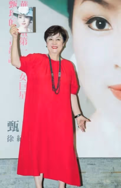 驚喜露面!謝賢前妻罕現身好友聚會,與兒子神隱1年一度被指失蹤