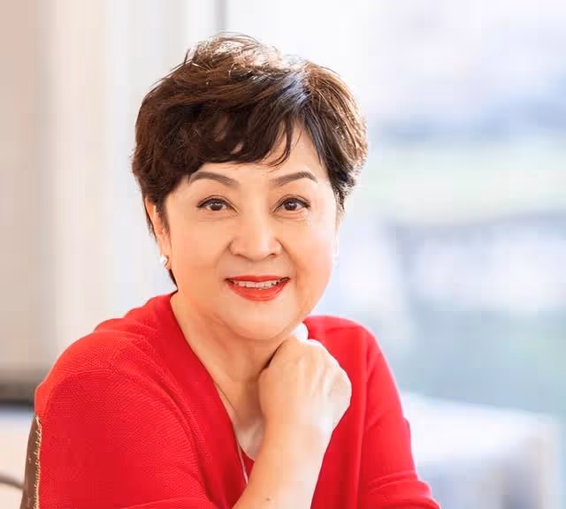 驚喜露面!謝賢前妻罕現身好友聚會,與兒子神隱1年一度被指失蹤