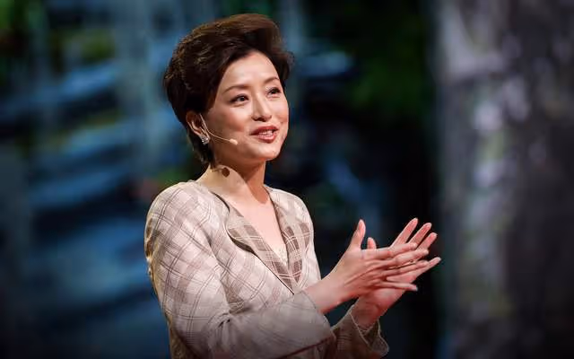 楊瀾名下公司百萬財產被凍結，本人回應「不實」，網友質疑聲不斷