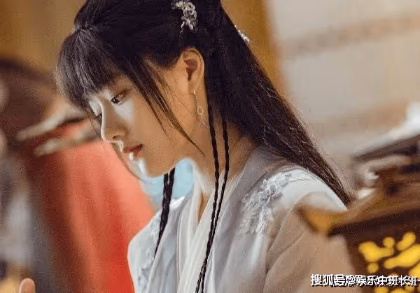 《玉骨遙》朱顏喜歡時影嗎？《玉骨遙》時影是什麼身份？