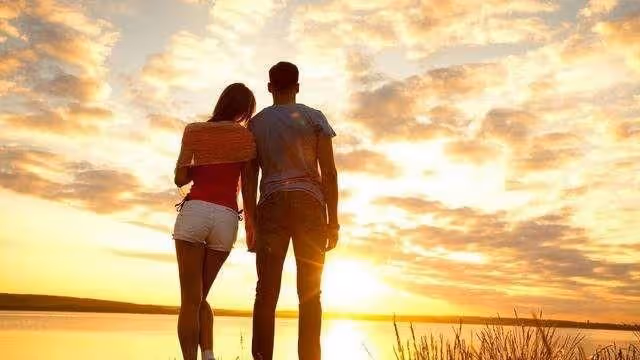 "今年剛結婚的我,如今卻勸父母離婚"為了孩子堅持的婚姻值得嗎?