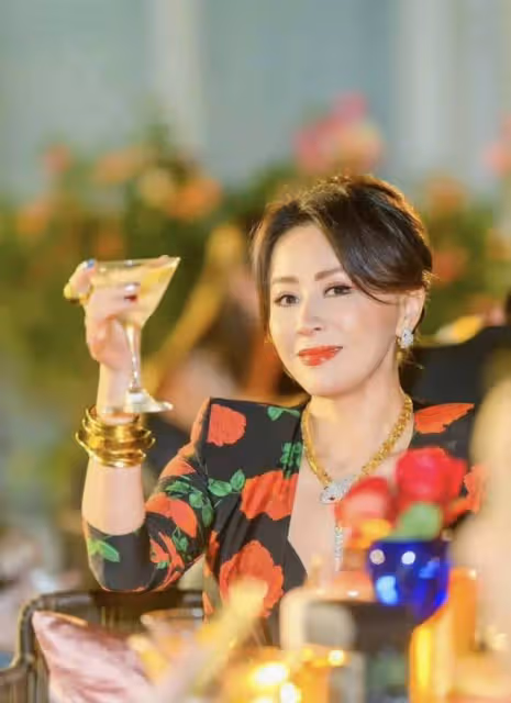 劉嘉玲梁朝偉感情生變?女方欲把8億家產送小鮮肉