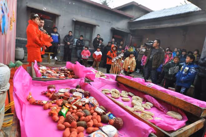 結婚三天的新婚夫妻本該是情深意切,新婚的妻子竟不見了