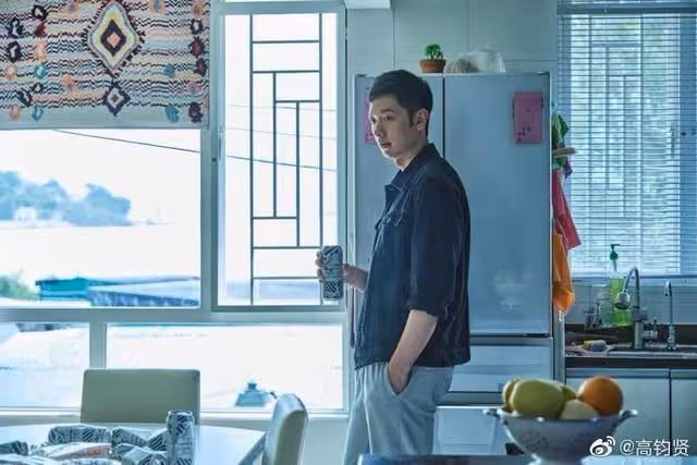 知名港星拼事業無暇休息!曝面部生蛇需針灸,打針時一度鬧出笑話