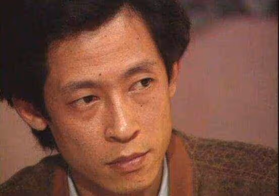王志文:前任波及半個娛樂圈,最後娶圈外人,為何結婚12年無緋聞
