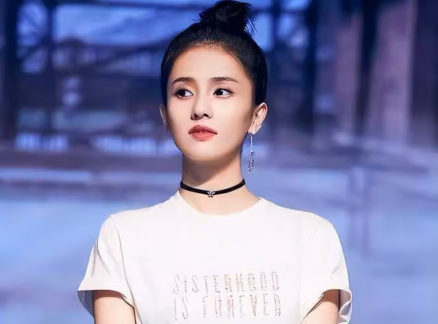 白鹿喊話肖戰:我演《玉骨遙》朱顏肯定滿分,肖戰的答覆讓人笑翻