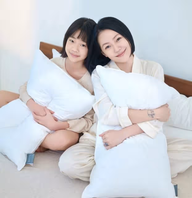 小S不受風波影響,攜11歲小女兒拍廣告,許老三氣質大變超像媽媽