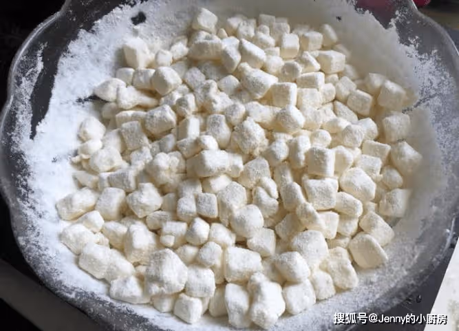 天熱不想做飯,試試這4款簡單的麵食,省時省力又好吃,老少皆宜