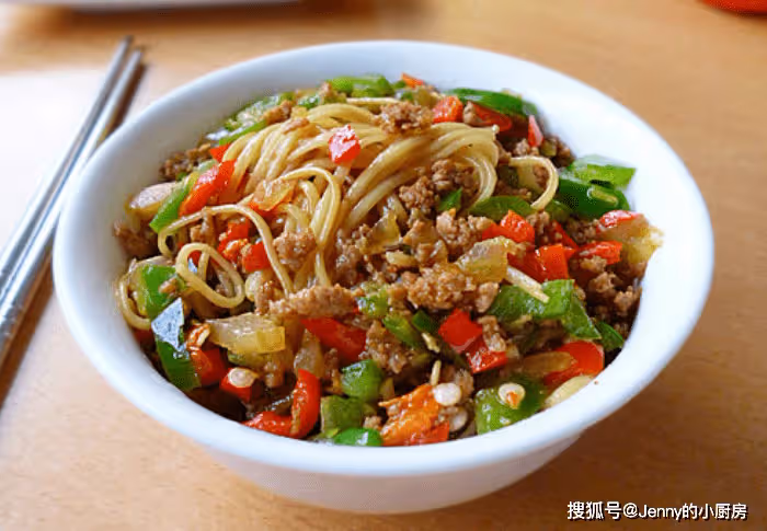 天熱不想做飯,試試這4款簡單的麵食,省時省力又好吃,老少皆宜