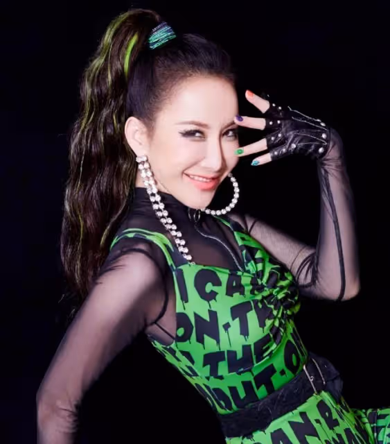 李思林:李玟數年前就患上抑鬱症,與病魔鬥爭,病情加重家中輕生