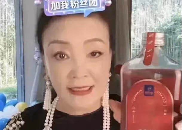 張蘭直播時坦言,孩子回不回來不重要,主要顧慮那隻披著羊皮的狼