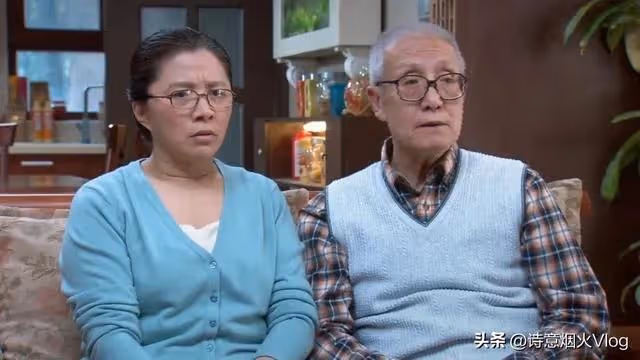 67歲阿姨自述:老伴走了才明白,餘生,錢才是我唯一的靠山