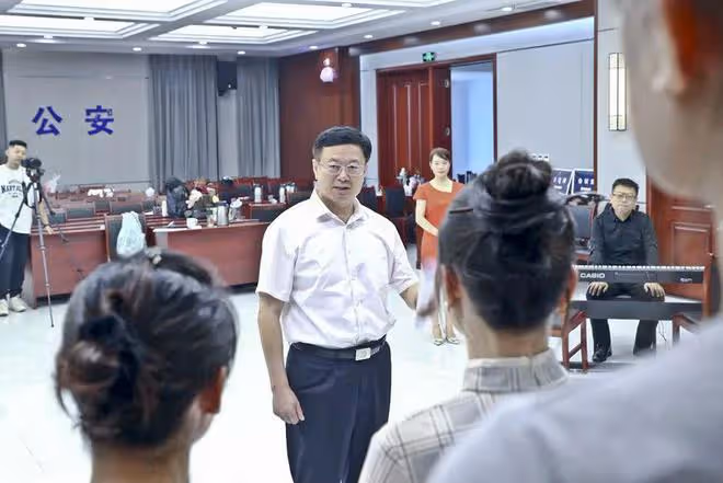 歷城分局參加市局舉辦的「公安心向黨·放歌新時代」慶「七一」合唱比賽