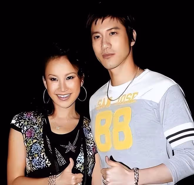 超70位明星悼念李玟,小S痛哭李安惋惜,生前最後一次露面曝光