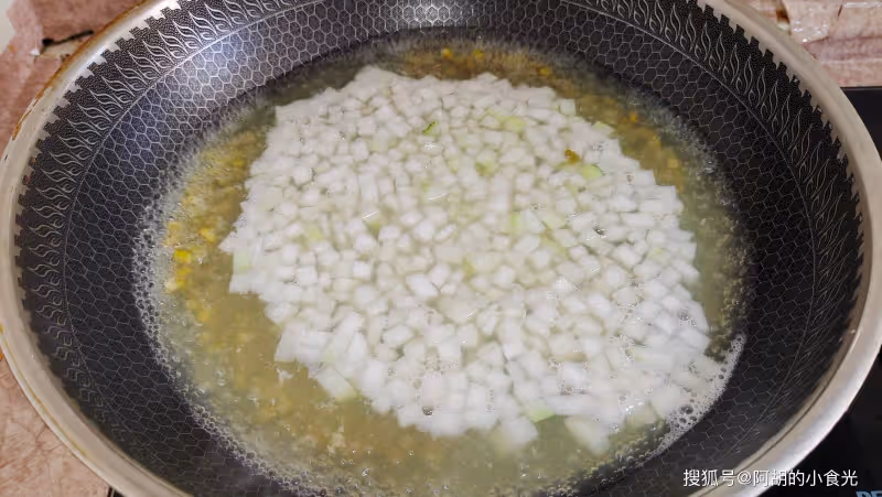 綠豆和它更配,很少人知道!夏天常煮一碗,掃光暑氣濕氣,酸酸甜甜解暑好幫手