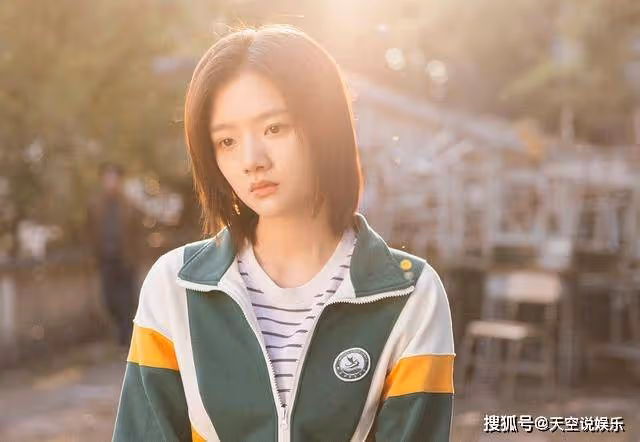 《追光的日子》高考無望?371的荒唐分數,詐出了任真的隱晦病情