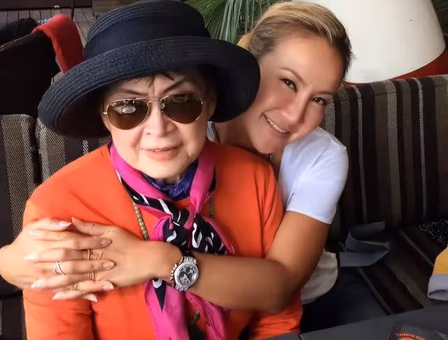 李玟前夫回港見最後一面,被問兩繼女會不會參加喪禮,他的回覆亮了