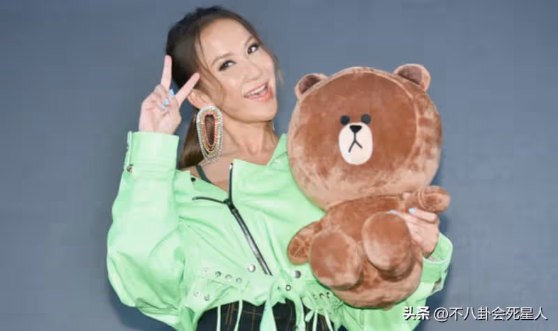 李玟半年前患乳腺癌,做手術時老公卻在旅遊,兩人本打算7月離婚