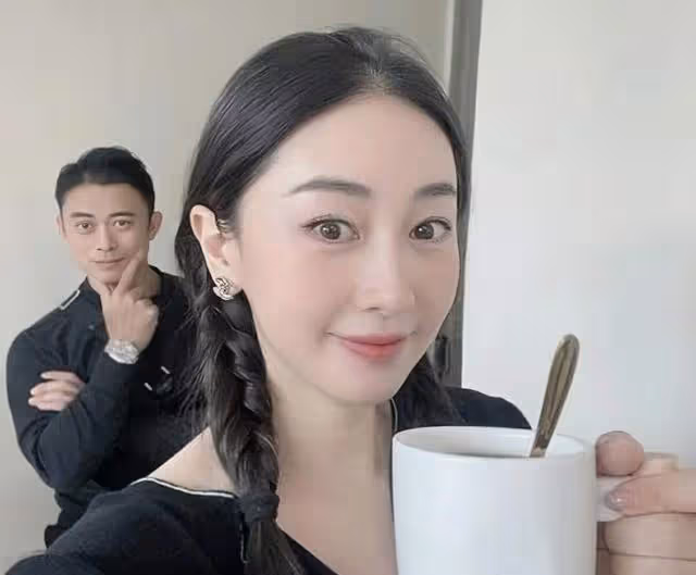 香港知名女星再曝婚變,吐槽丈夫直男思維情商低,七年婚姻亮紅燈
