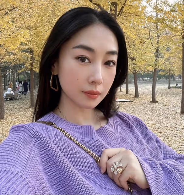 香港知名女星再曝婚變,吐槽丈夫直男思維情商低,七年婚姻亮紅燈