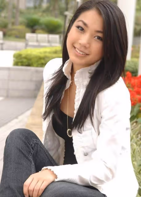 曾三度想自殺!TVB星二代曾受抑鬱困擾長達10年,更已寫好遺書