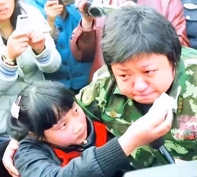 得罪何方神聖?韓紅遭實名舉報5個億沒公開?首次回應網友炸鍋了
