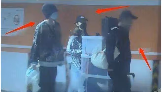 宋軼疑似承認戀情,聽網友留言更換頭像,關注列表只有白敬亭