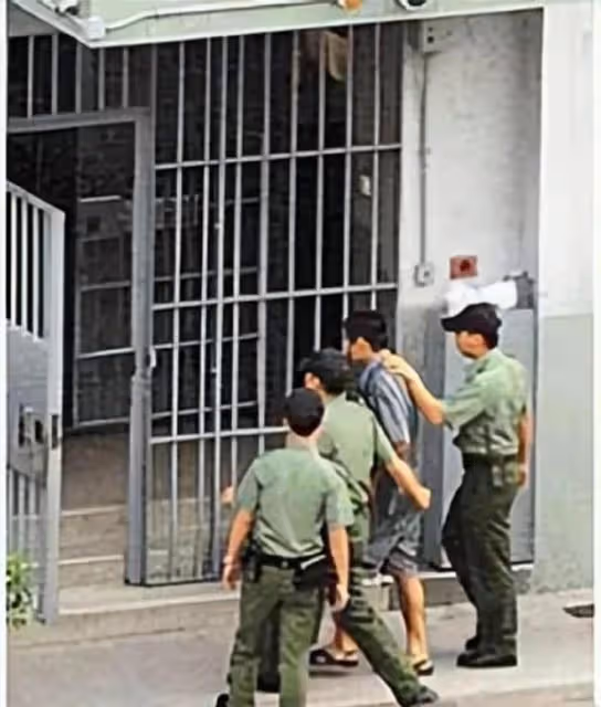 吳亦凡獄中當班長還發福,母親向成龍求救被拒,被專人照顧生活!