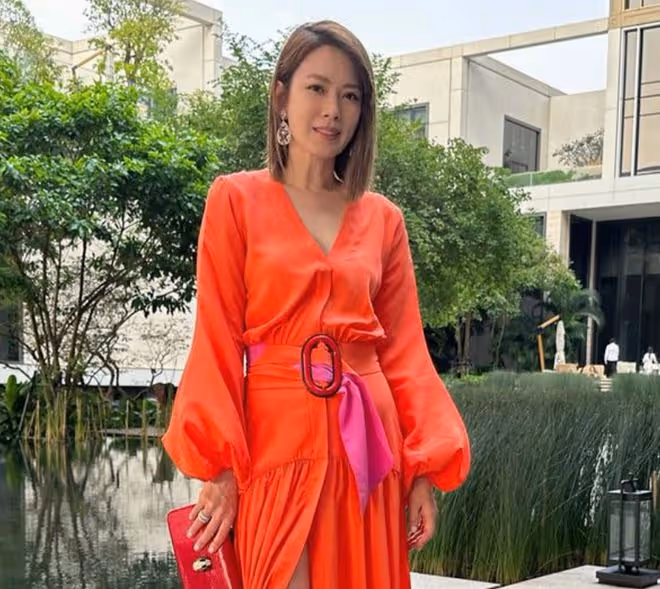 知名女星宣布離婚!嫁大15歲富商17年過得像保姆,曾為生娃險喪命