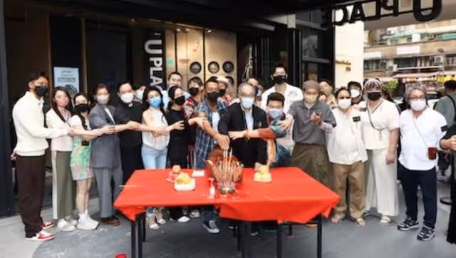 超精神!港知名老戲骨與搭檔合體拍片,沒因工作被對方取代而反目