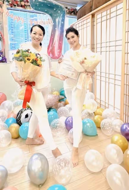 恭喜！港歌手秘密誕子後再度宣布有喜，曾經歷家暴至今仍未敢結婚