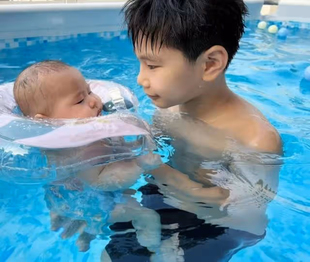 恭喜！港歌手秘密誕子後再度宣布有喜，曾經歷家暴至今仍未敢結婚