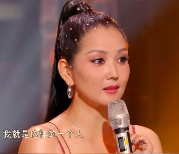 何潔參加《天賜4》,在台上開懟評委,不接受對方意見遭吐槽