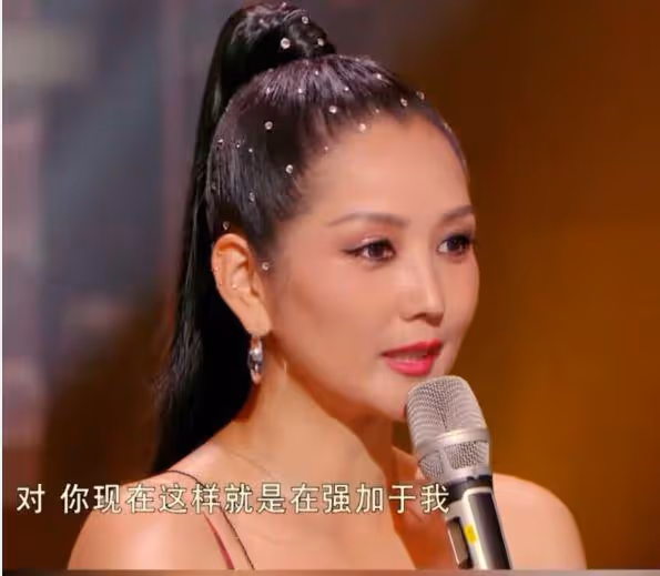 何潔參加《天賜4》,在台上開懟評委,不接受對方意見遭吐槽
