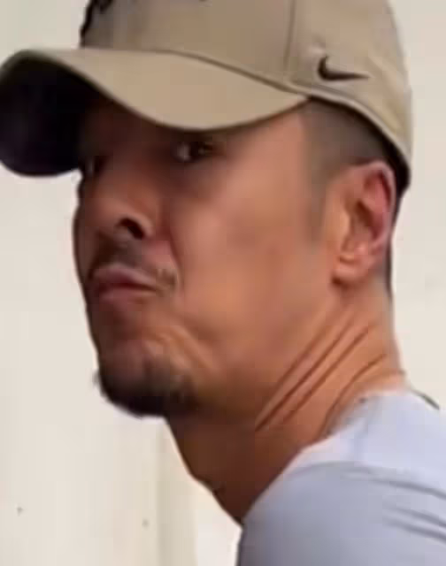 52歲男星被曝不滿老演員稱呼,向記者吐口水!本人急發視頻澄清