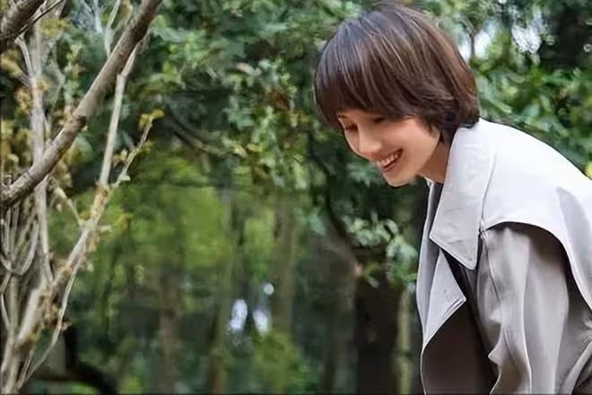 袁泉:6根鋼釘1根鋼條,堅守多年不變,袁泉打了多少明星的臉?