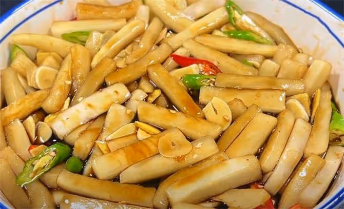 農村80歲老奶奶用了30年腌蘿蔔配方，清脆爽口，好吃又下飯