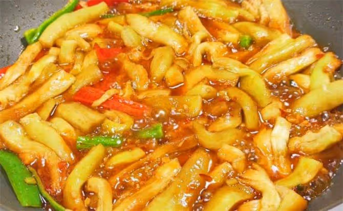 這才是魚香茄子好吃的做法,不用油炸,做法簡單,入味又下飯