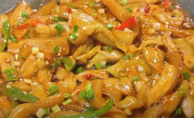 這才是魚香茄子好吃的做法,不用油炸,做法簡單,入味又下飯