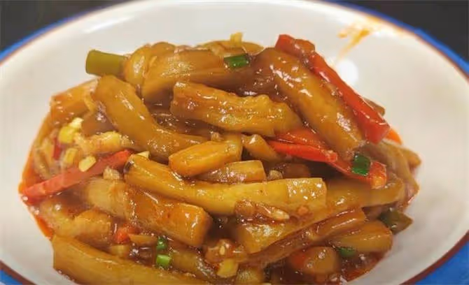 這才是魚香茄子好吃的做法,不用油炸,做法簡單,入味又下飯