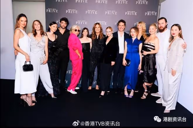 與姚晨密密傾！陳法拉性感型格現身巴黎時裝秀